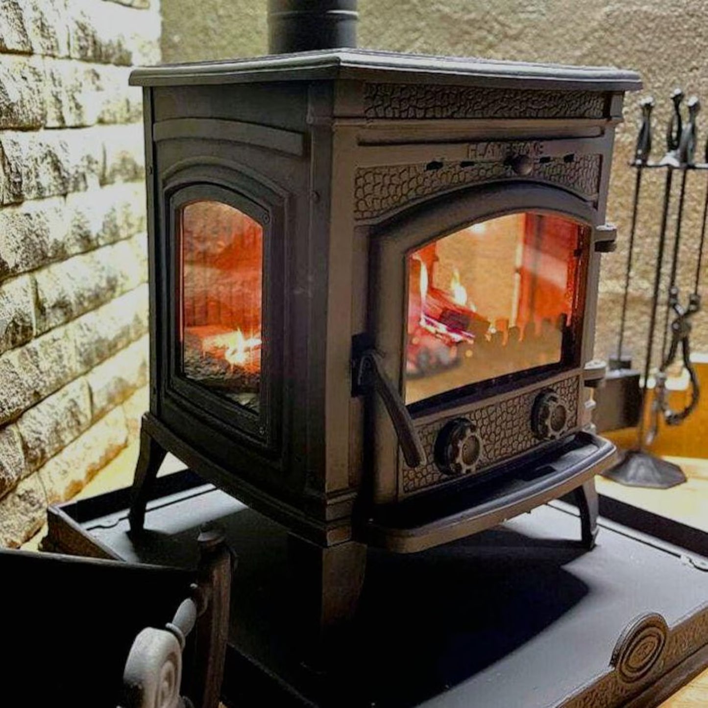 Cast iron stove without oven