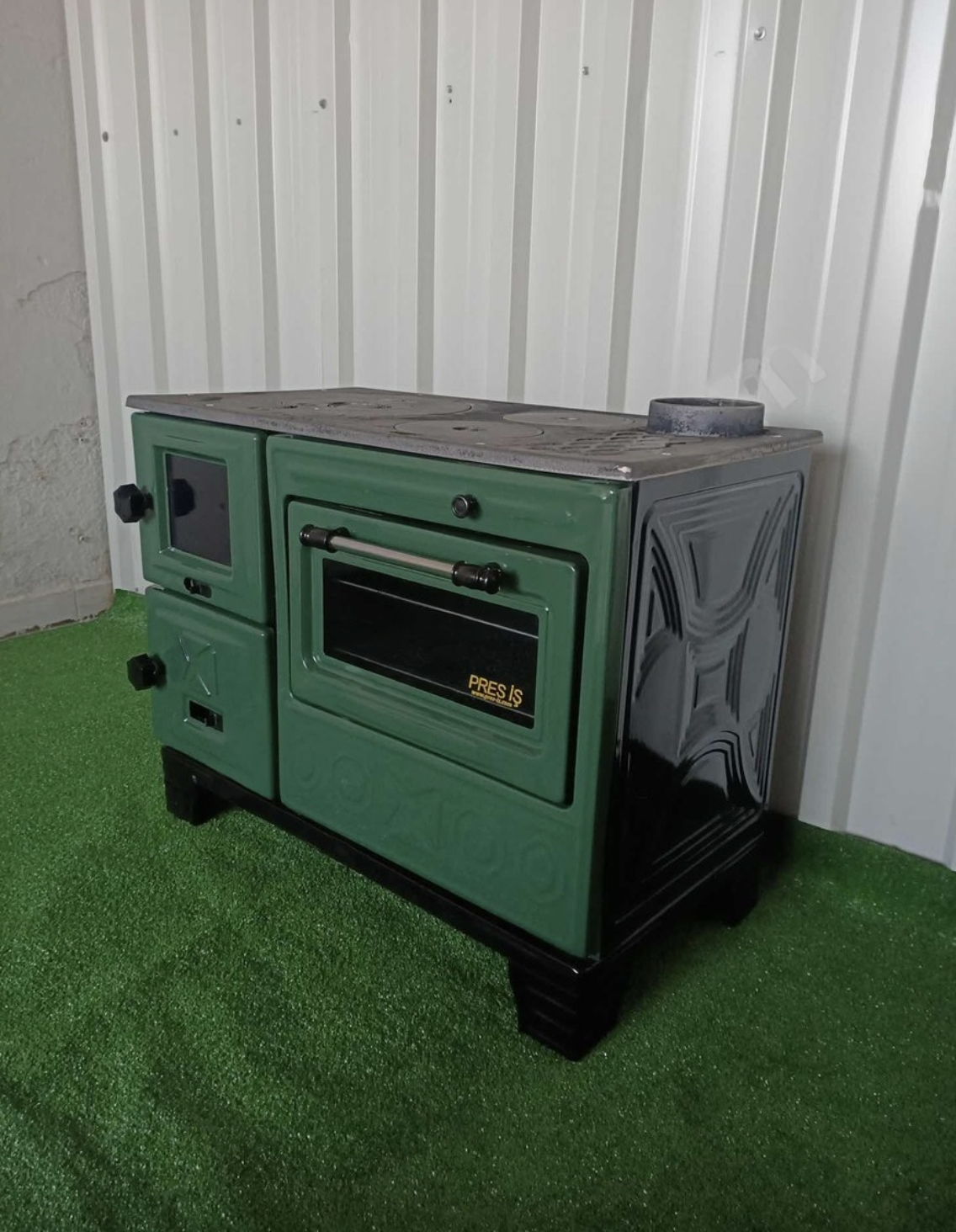 Burning Fireplace Wood Stove, Cast Iron Cooker Stove Farmhouse Stove With Oven 132 Lb-60 kg